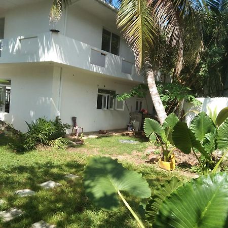 Ayu Hostel Ambalangoda (Galle) Exterior foto